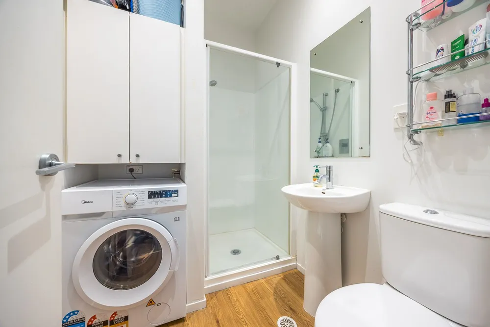 Photos of 725/105 Queen Street