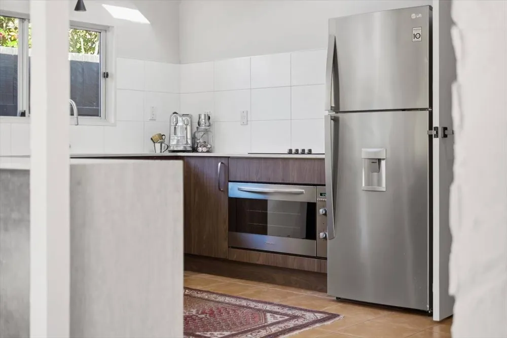 Photos of 18B Levers Road