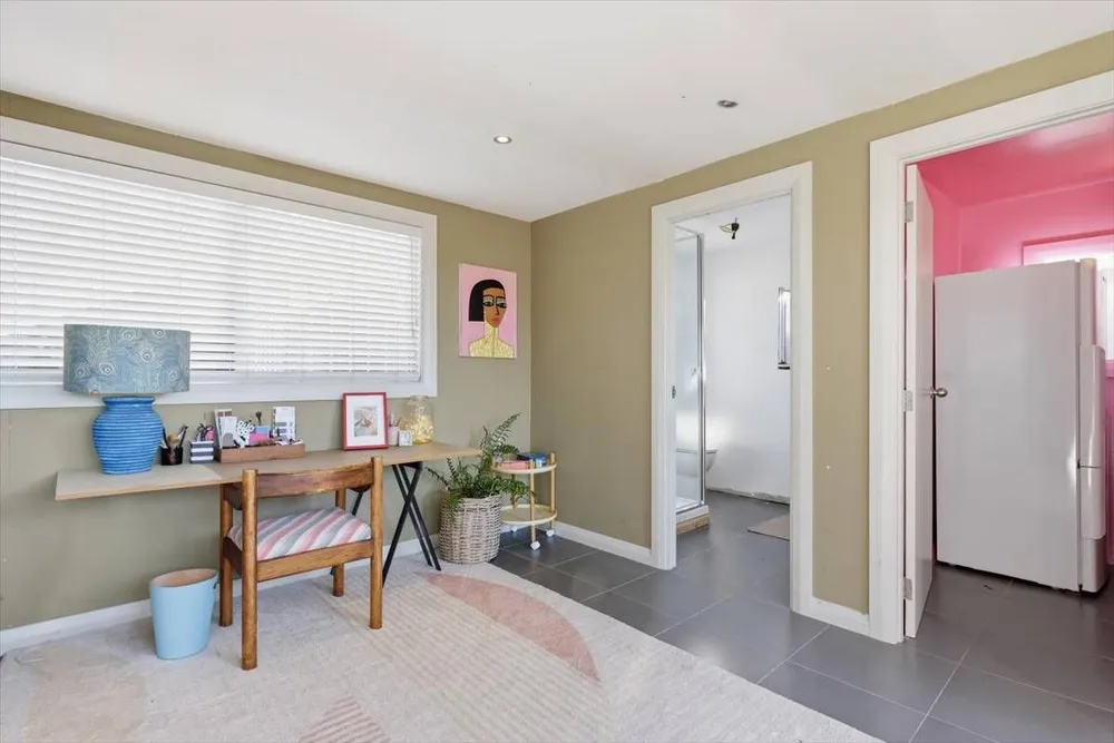 Photos of 18B Levers Road
