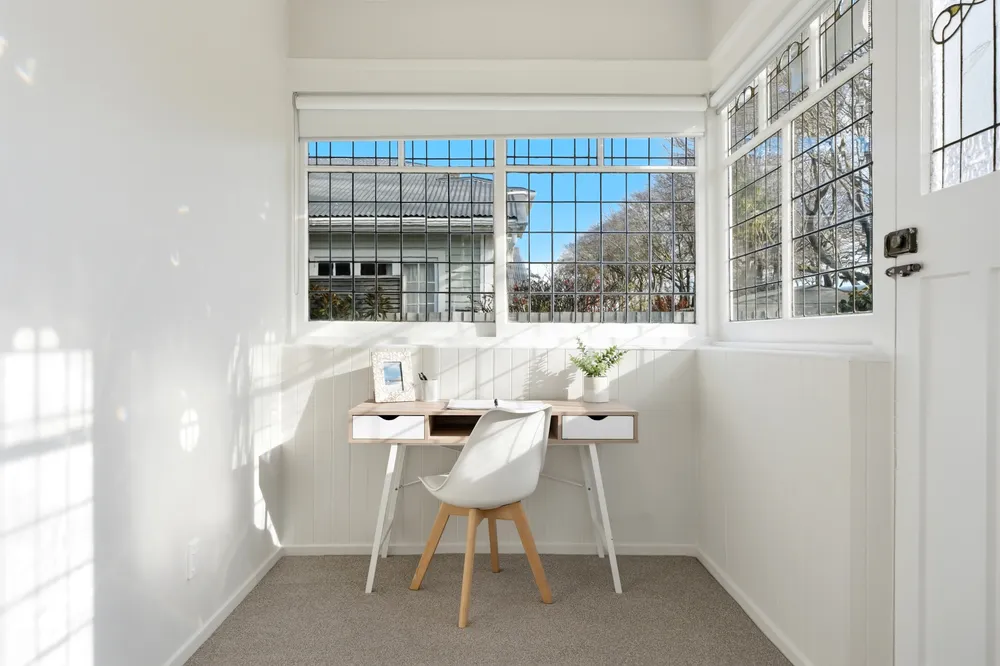 Photos of 34 Poulton Avenue