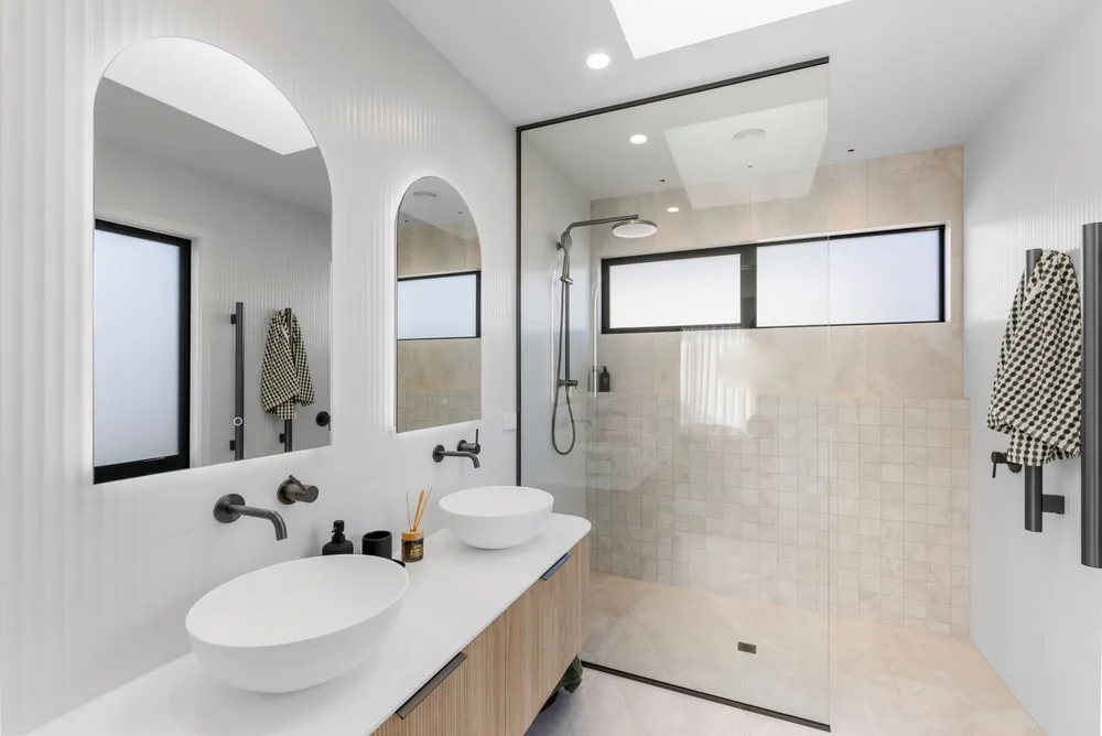 Photos of 18 Finstock Way