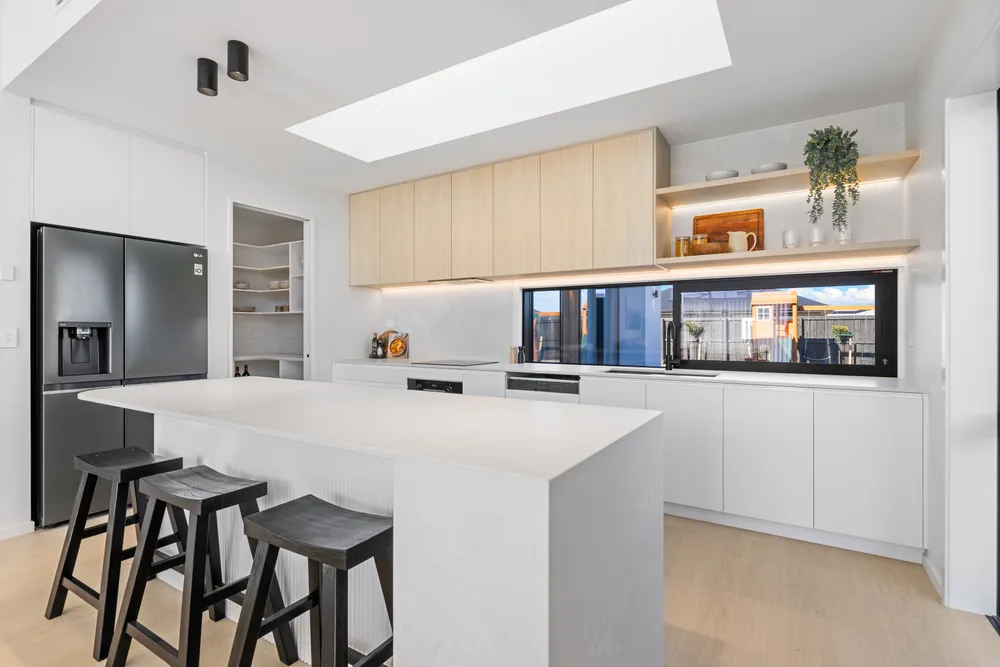 Photos of 18 Finstock Way