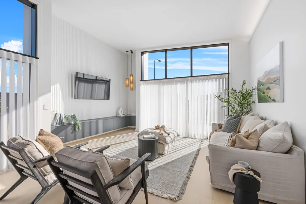 Photos of 18 Finstock Way