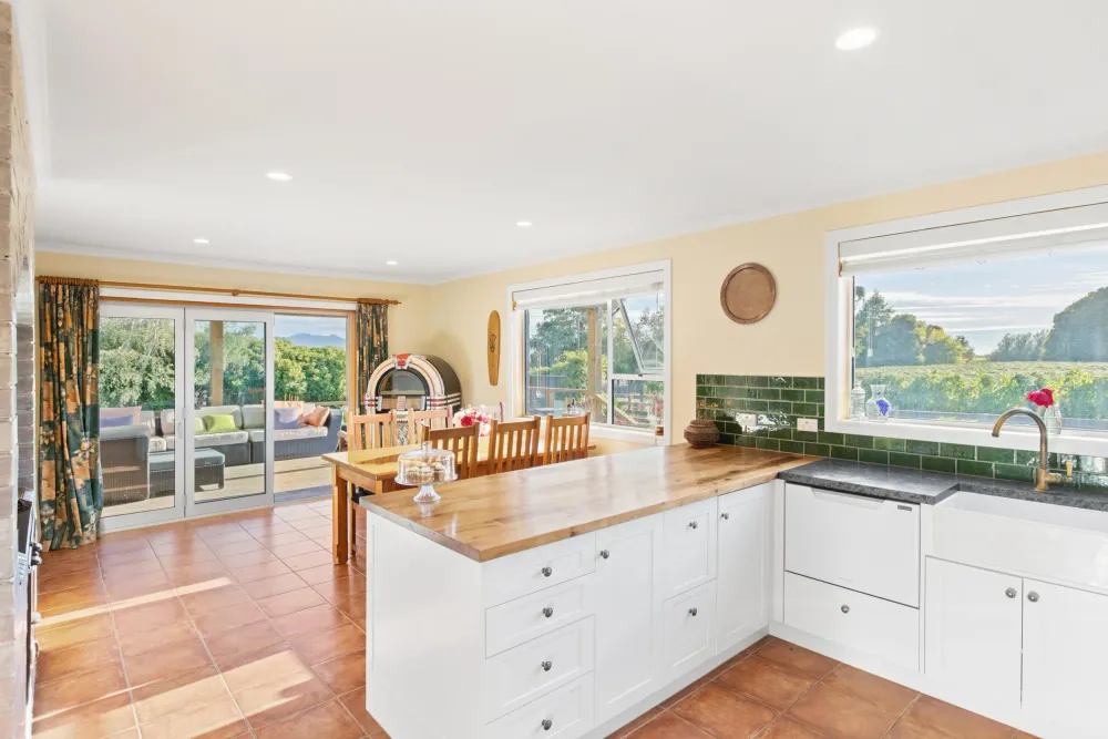 Photos of 51 Brancott Road