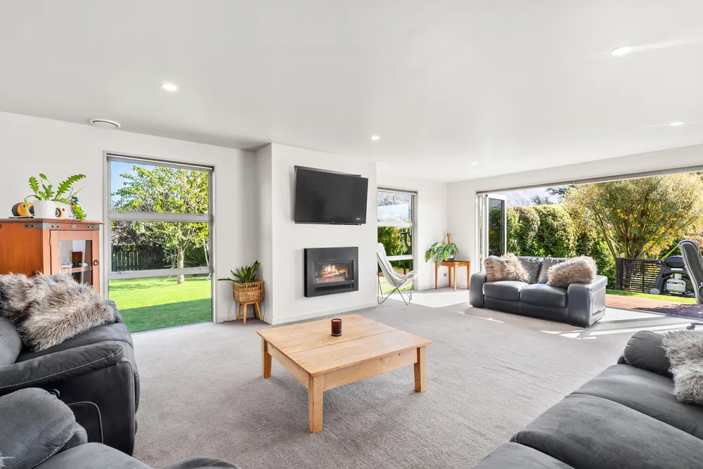 Photos of 8 Pearce Place