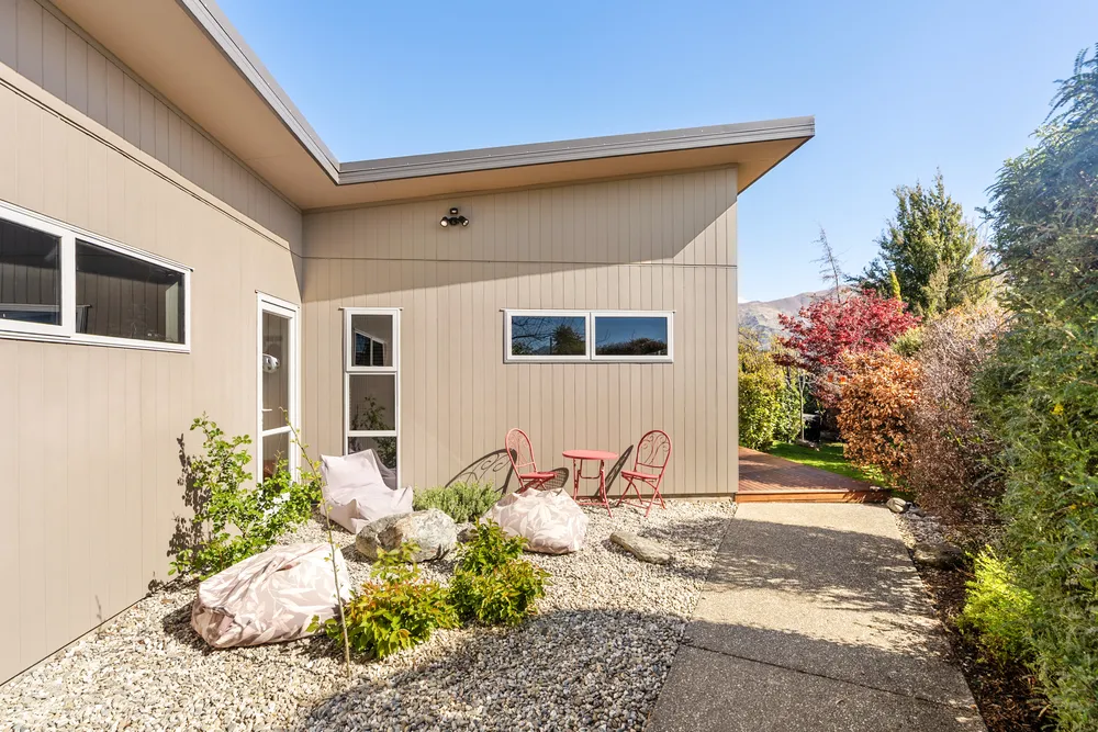 Photos of 8 Pearce Place