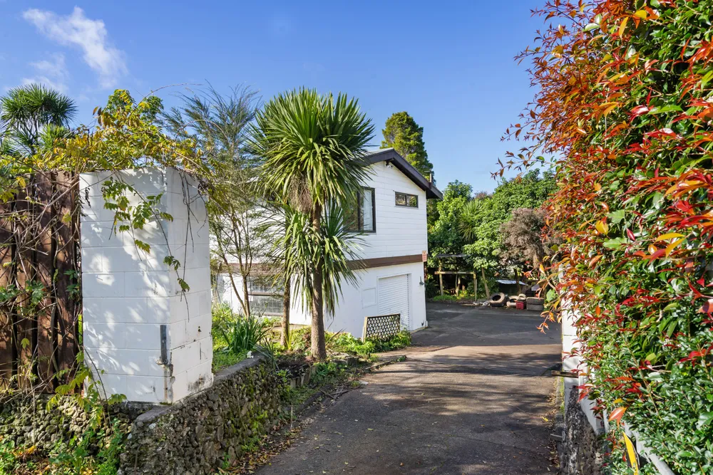 Photos of 31 Tauroa Street