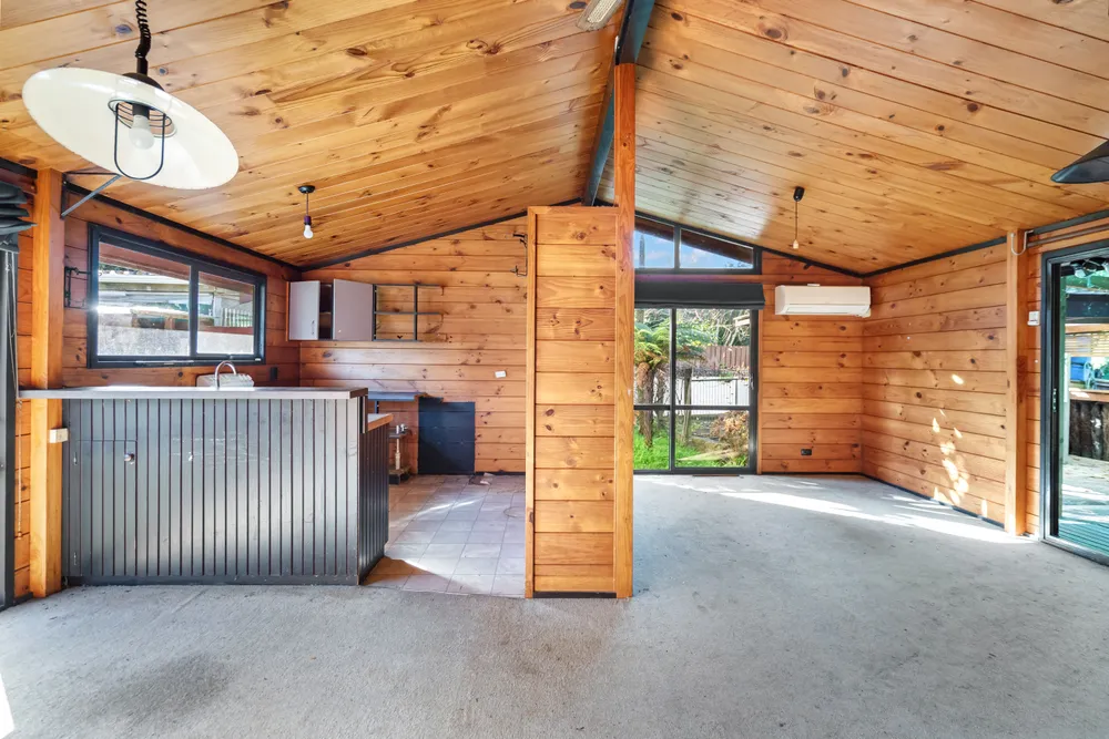 Photos of 31 Tauroa Street