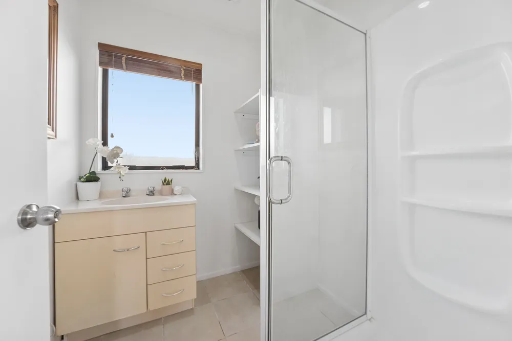 Photos of 20A Glynnbrooke Street