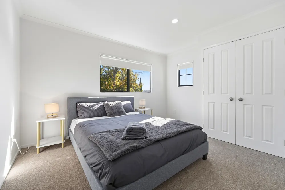 Photos of 44a Ballarat Street