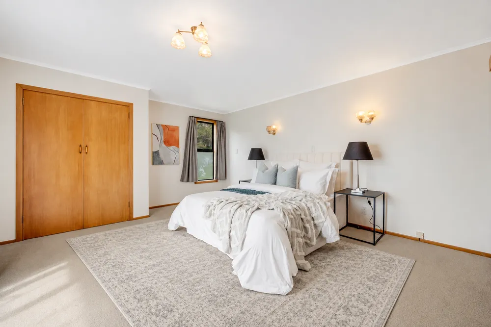 Photos of 65A Uxbridge Road