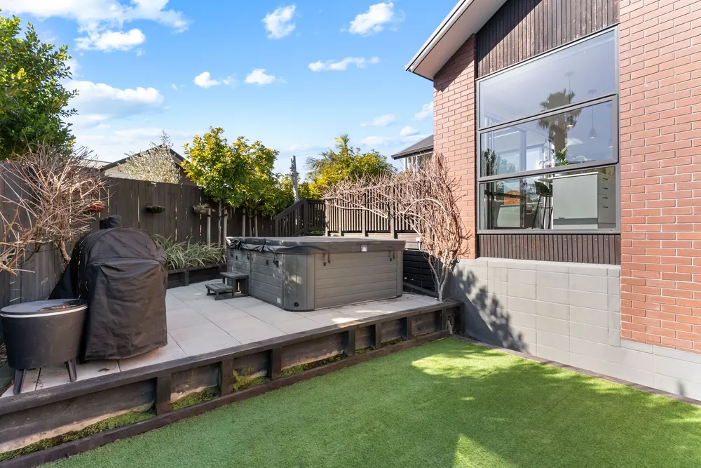 Photos of 8 Melling Street