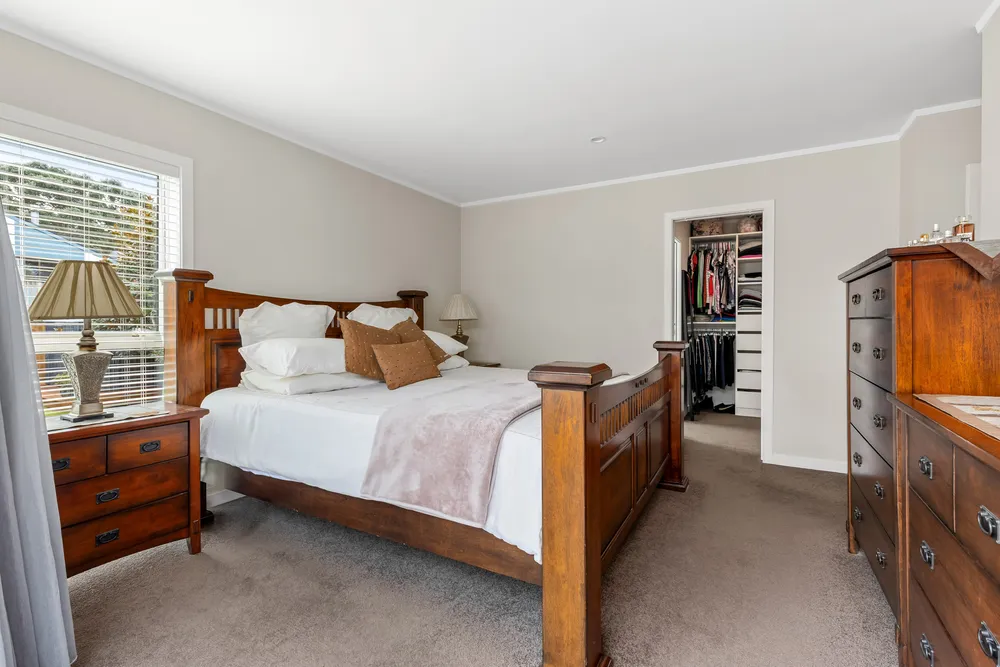 Photos of 53 Arkles Strand