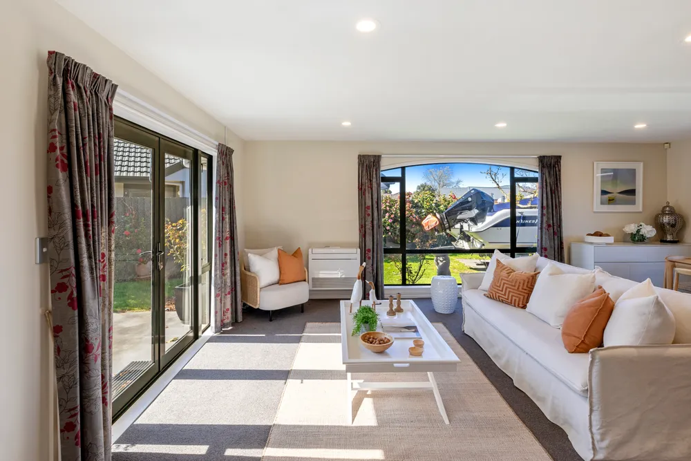 Photos of 17 Glencullen Drive