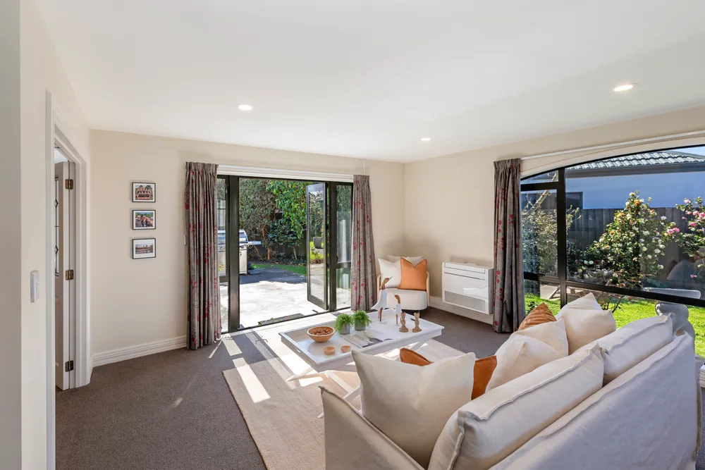Photos of 17 Glencullen Drive