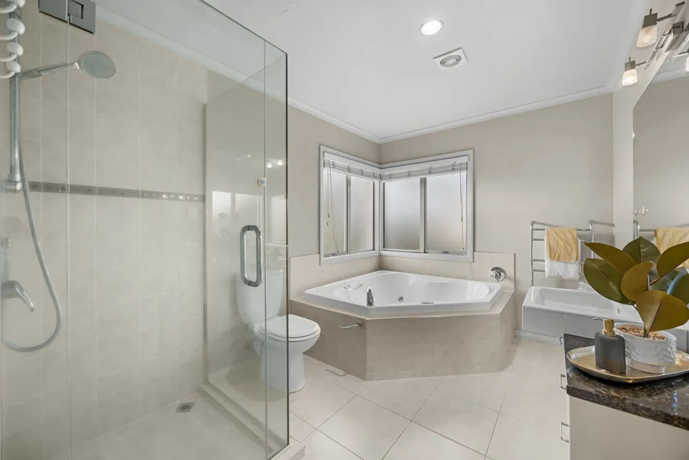 Photos of 4 Kingsgate Place