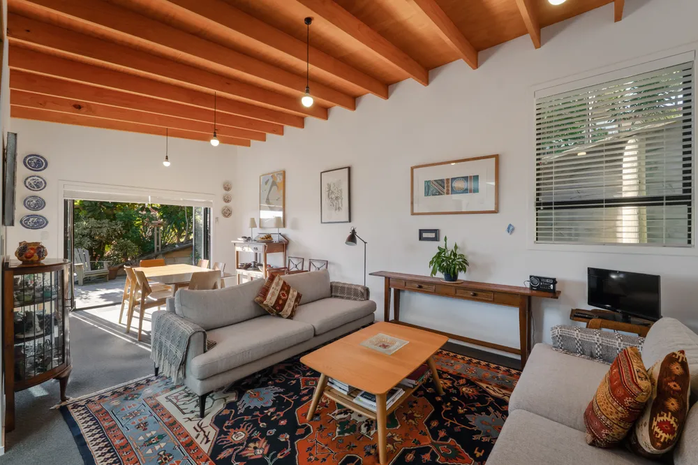 Photos of 31A Hanlen Avenue