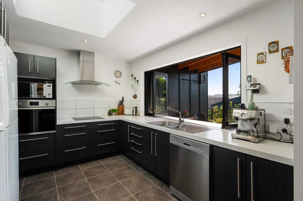 Photos of 31A Hanlen Avenue