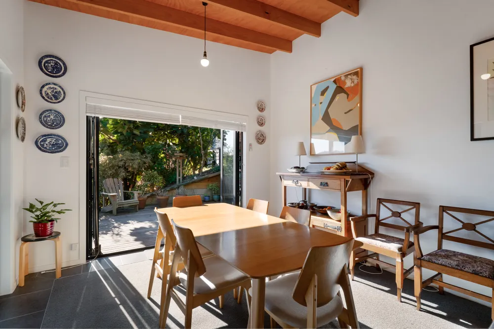 Photos of 31A Hanlen Avenue