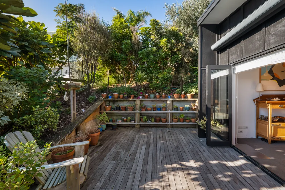 Photos of 31A Hanlen Avenue
