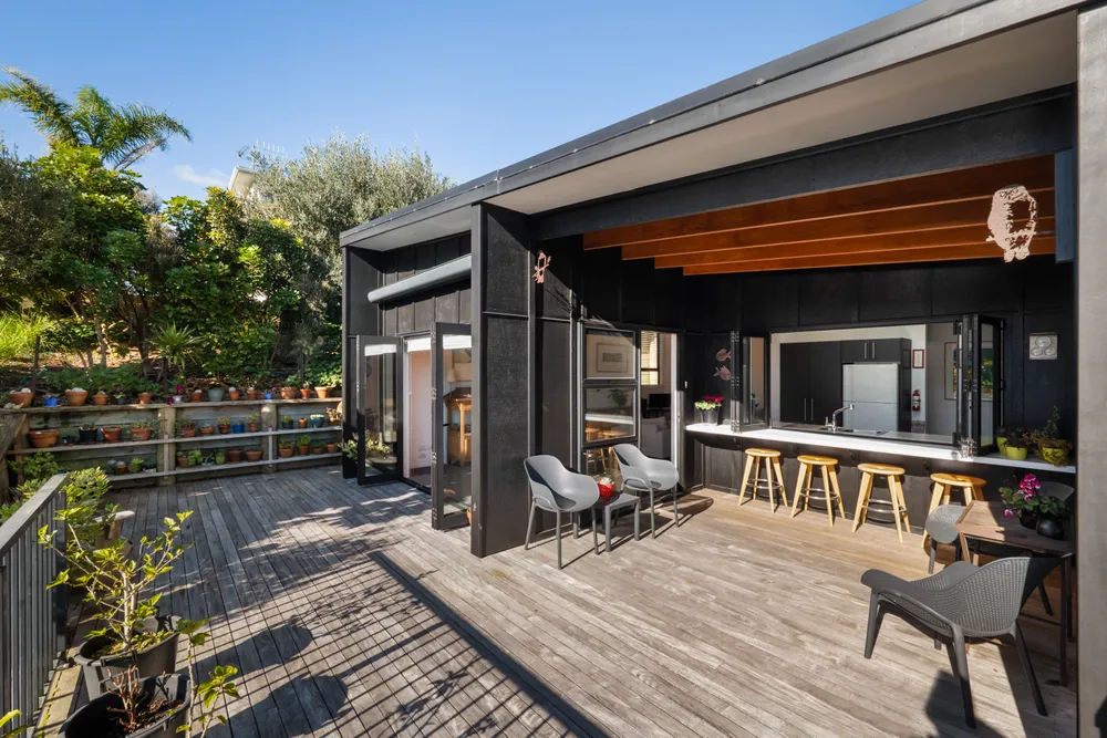 Photos of 31A Hanlen Avenue