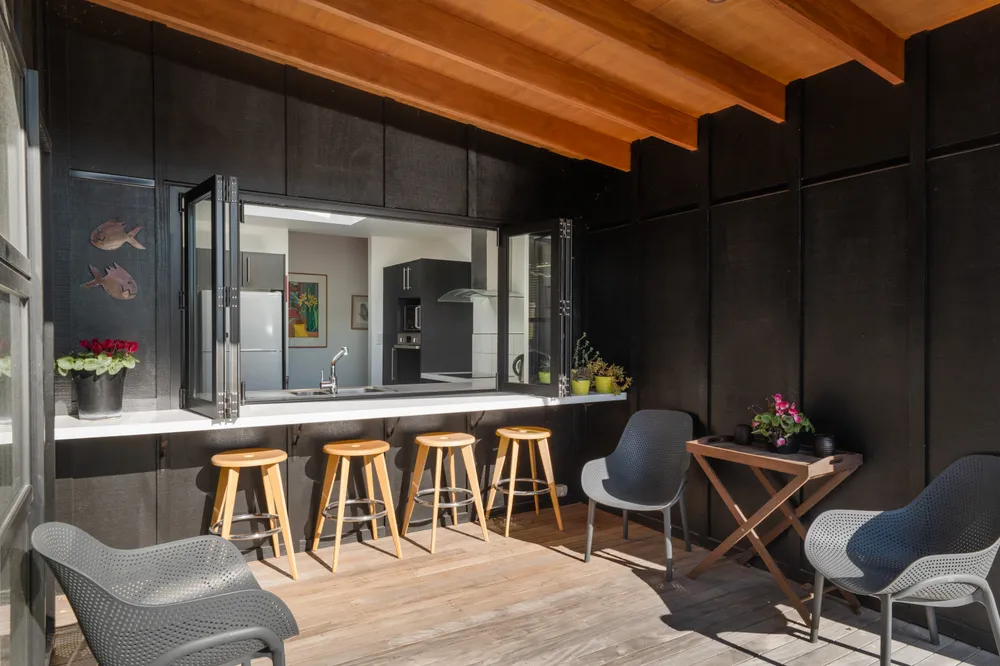 Photos of 31A Hanlen Avenue