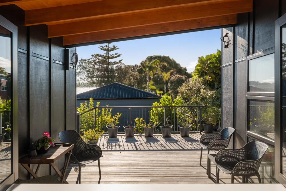 Photos of 31A Hanlen Avenue