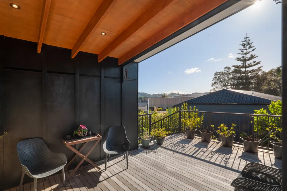 Photos of 31A Hanlen Avenue