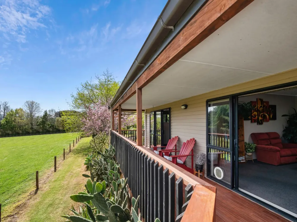 Photos of 124 Kauri Point Road