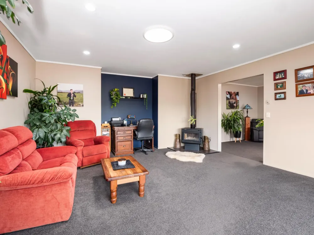 Photos of 124 Kauri Point Road