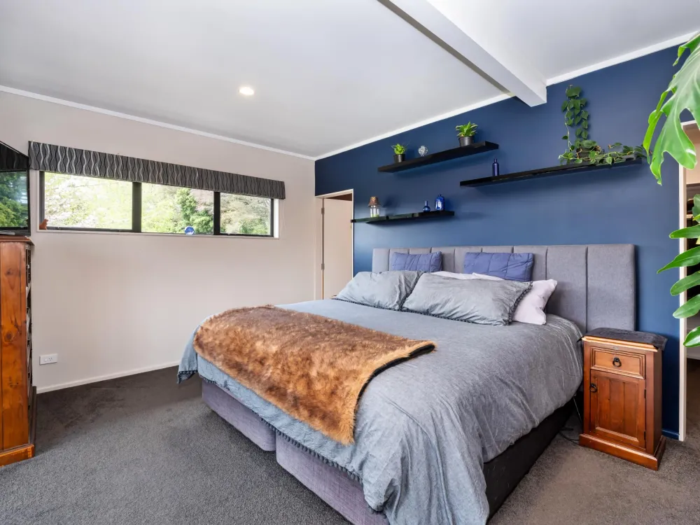 Photos of 124 Kauri Point Road