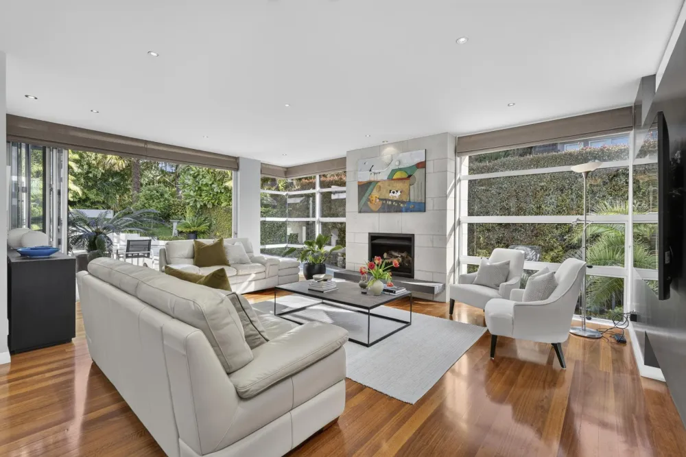 Photos of 51 Fern Glen Road