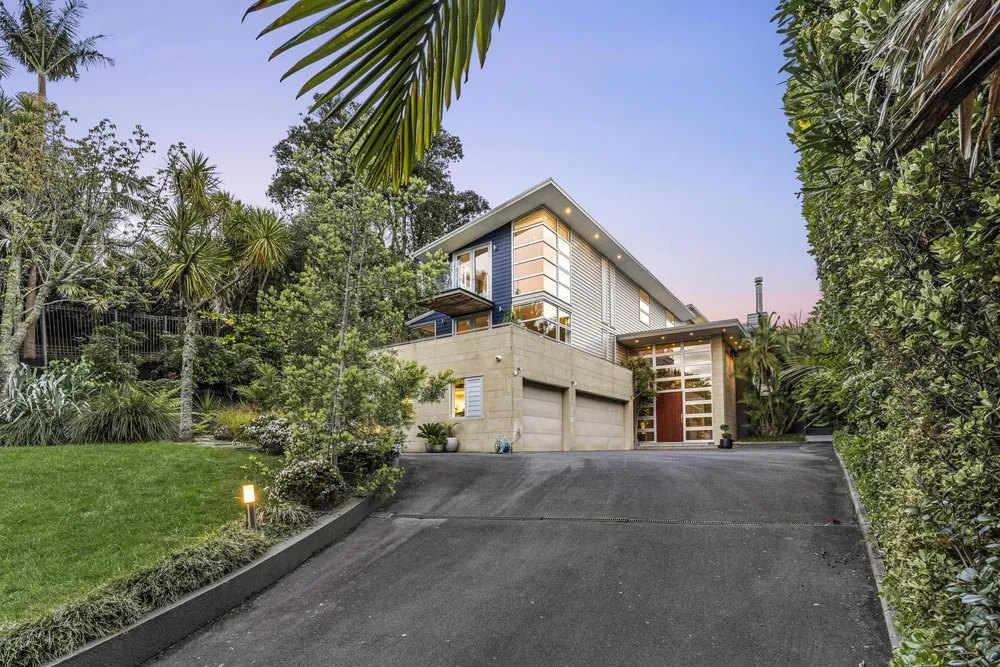 Photos of 51 Fern Glen Road
