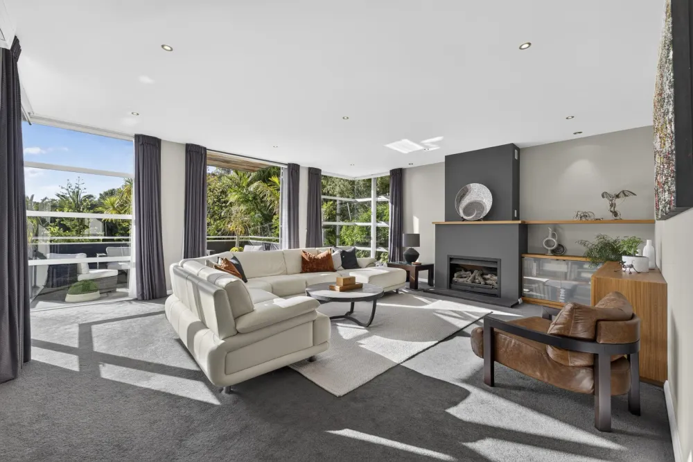 Photos of 51 Fern Glen Road