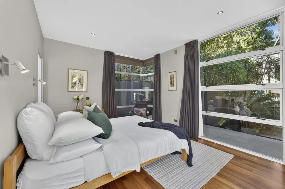 Photos of 51 Fern Glen Road