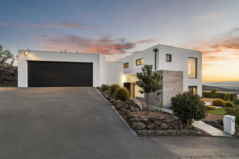 Photos of 280 Major Hornbrook Road