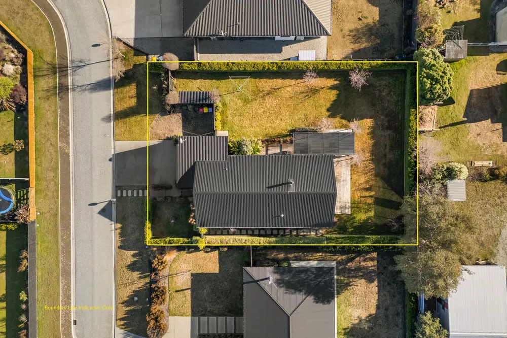 Photos of 15 Edna Lane