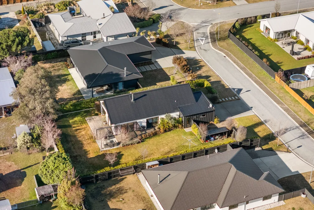 Photos of 15 Edna Lane