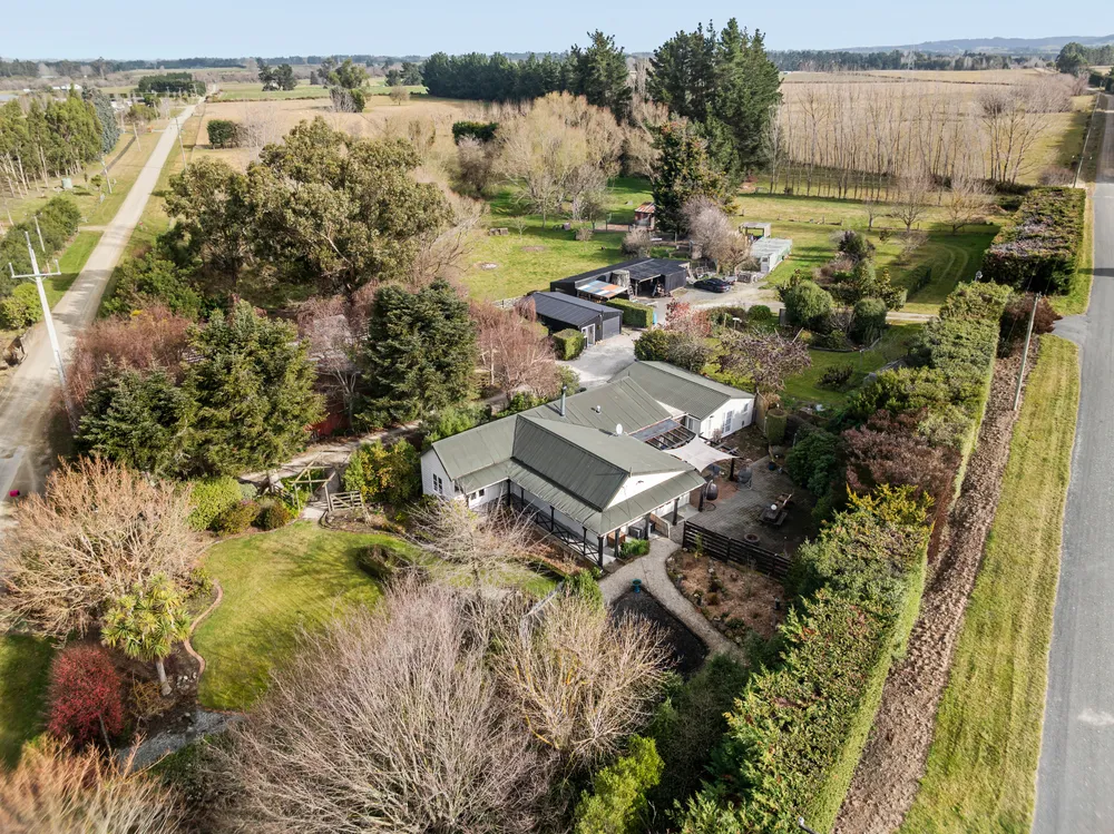 Photos of 1310 Marshmans Road