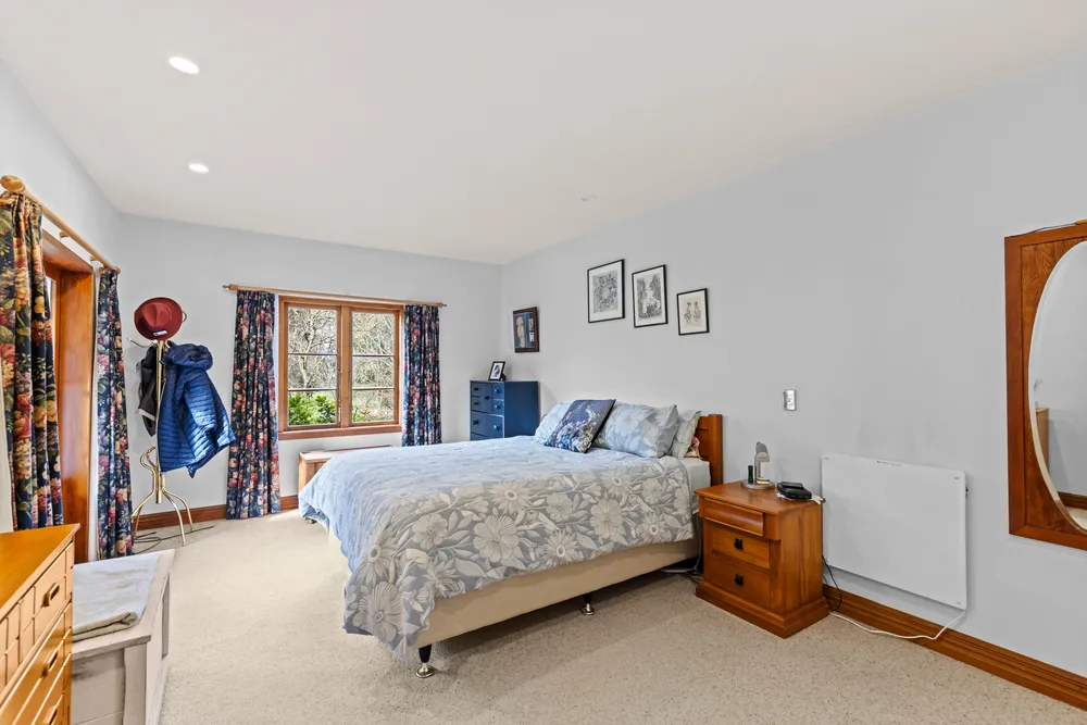 Photos of 1310 Marshmans Road