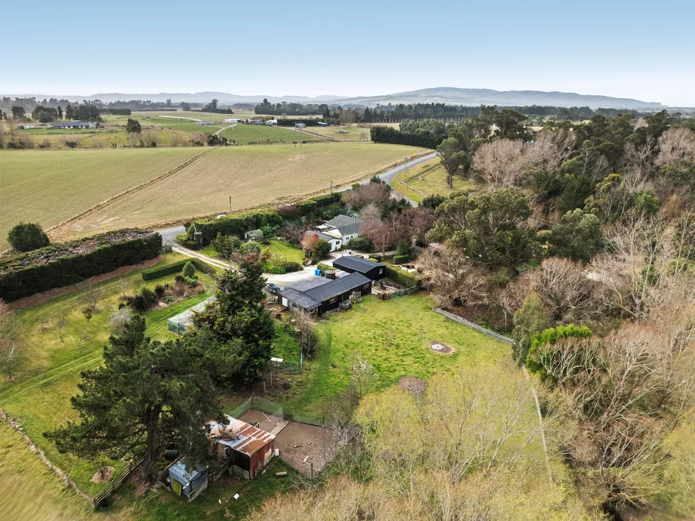 Photos of 1310 Marshmans Road