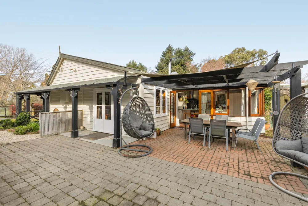 Photos of 1310 Marshmans Road