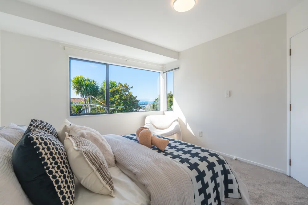 Photos of 2/353 Glenfield Road