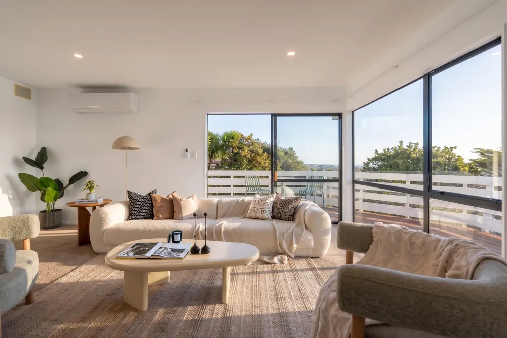 Photos of 2/353 Glenfield Road