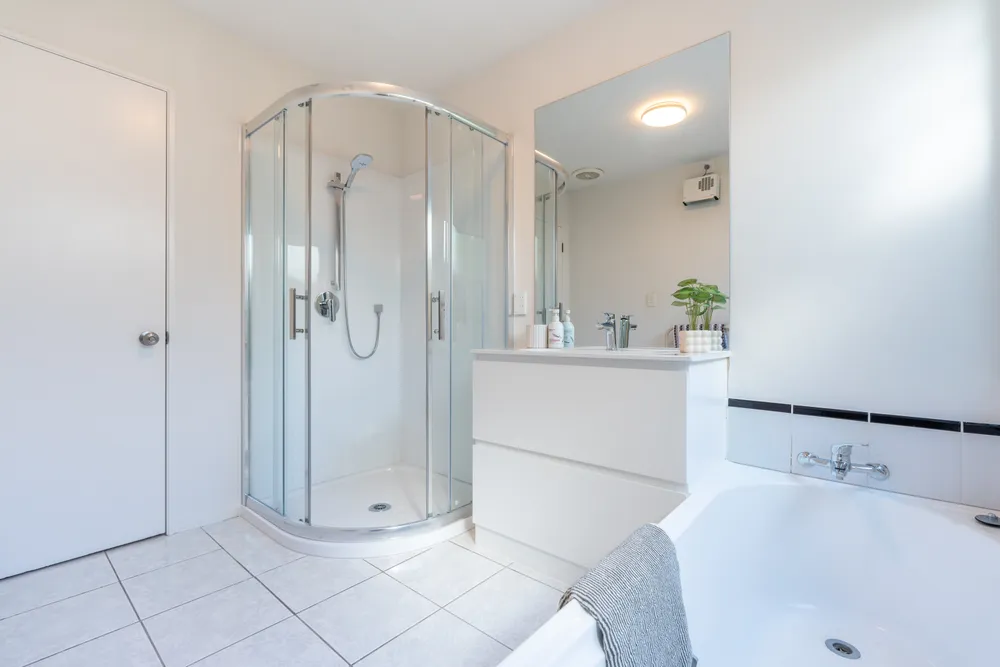 Photos of 2/353 Glenfield Road