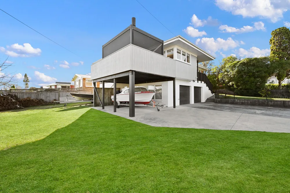 Photos of 1 Garden Heights Avenue