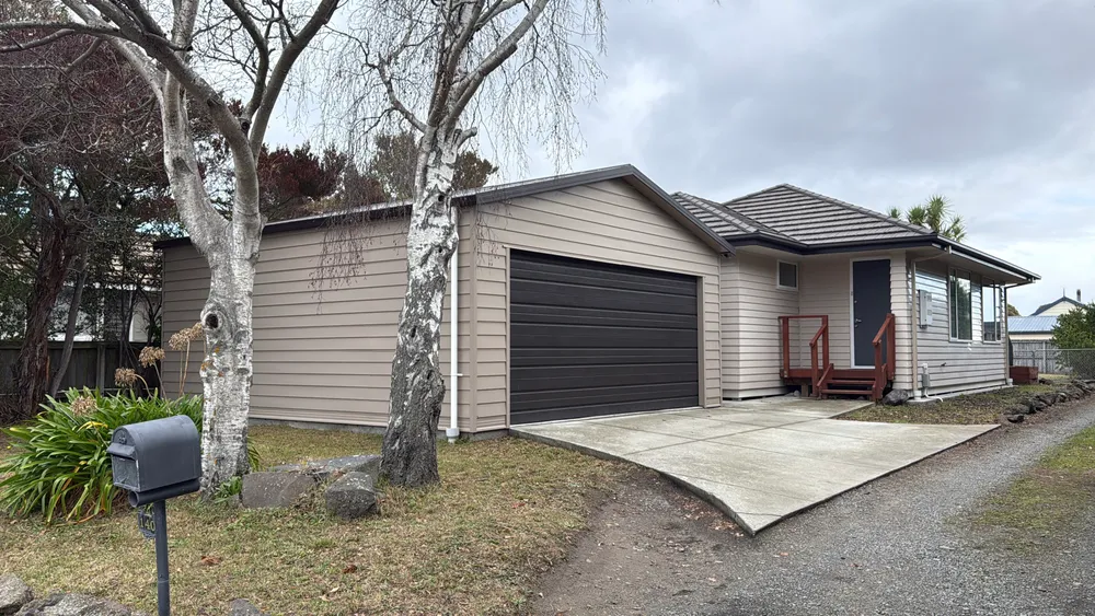 Photos of 74 Patten Street