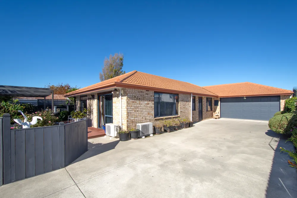 Photos of 74 Patten Street