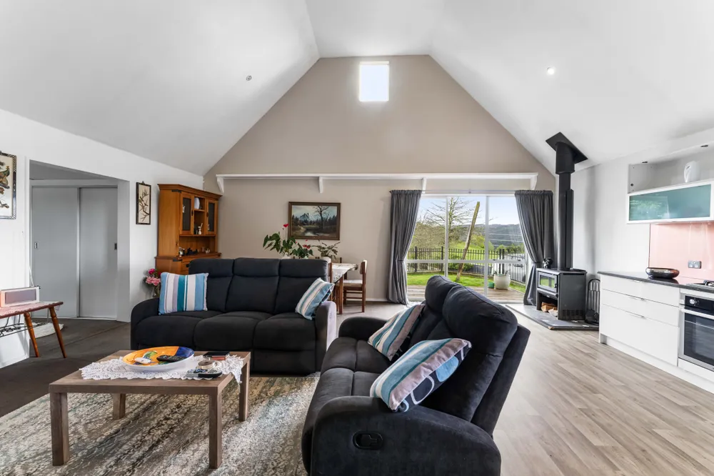 Photos of 57E Nairn Road