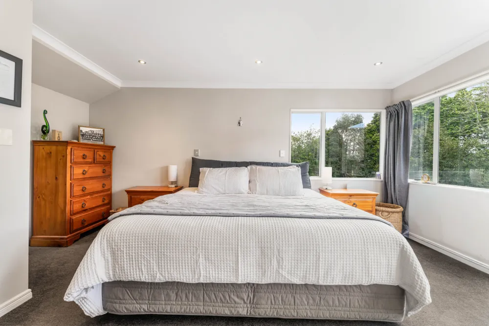 Photos of 57E Nairn Road